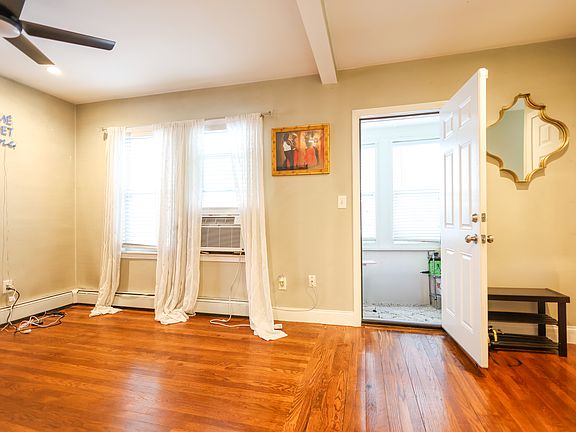 4th image of 43-45 Belnel Rd Unit 2