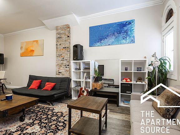 4th image of 1412 N Ashland Ave Ste 1