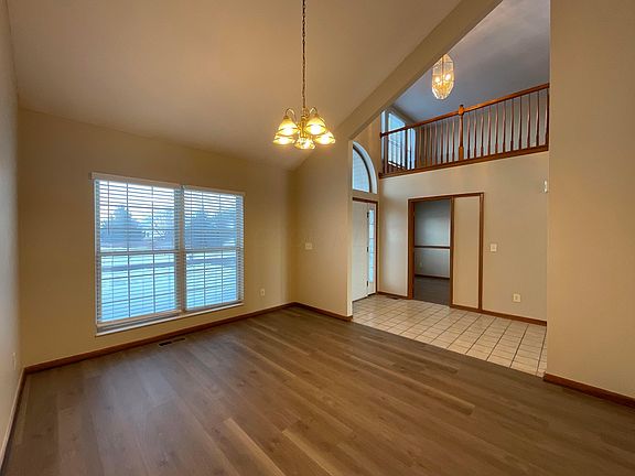2nd image of 160 Whittington Pl