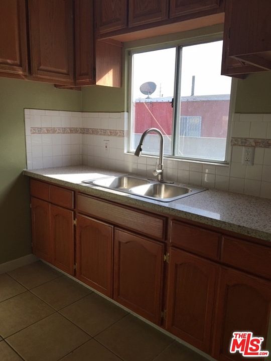 1st image of 4332 S Kansas Ave