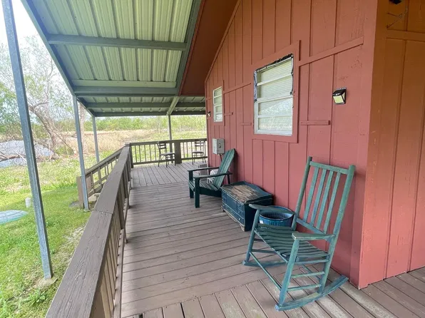 8700 Roy Rd, Lake Charles, LA 70607