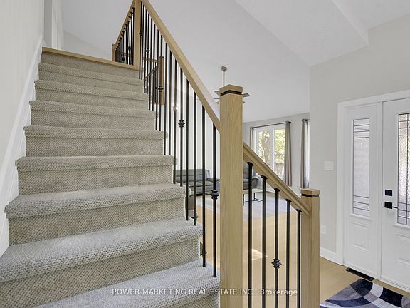 5th image of 1312 Bayview Dr
