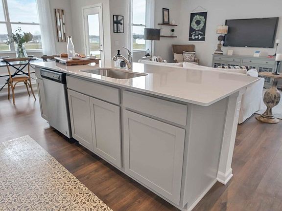 7th image of this home