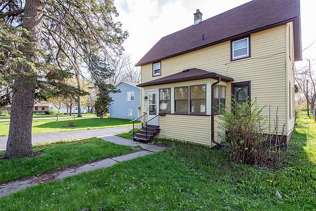 1st image of 2116 Ezra Ave