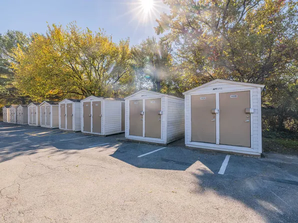 The Hanover Apartments