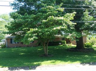 986 Brookwood Dr, Pottstown, PA 19464