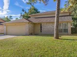 3727 Village Grove Dr, Humble, TX 77396