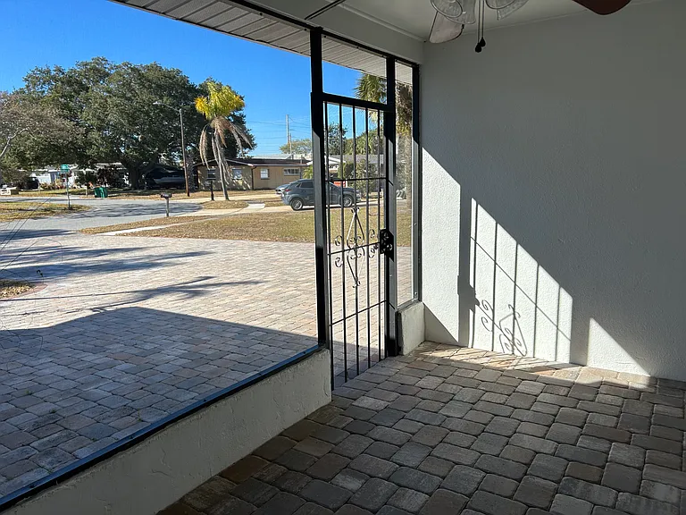 230 Andros Dr — Photo 16