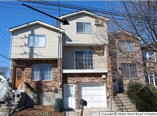165 Saint Johns Ave, Staten Island, NY 10305