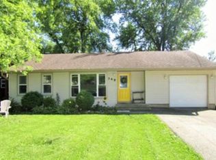349 Council Trl, Lake In The Hills, IL 60156