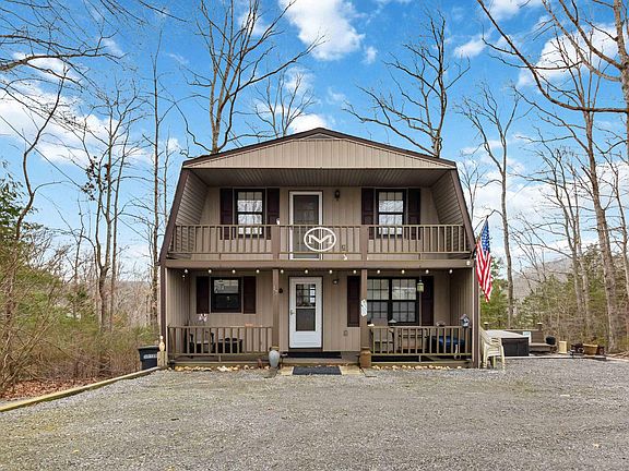 2nd image of 17 Old Jamestown Rd