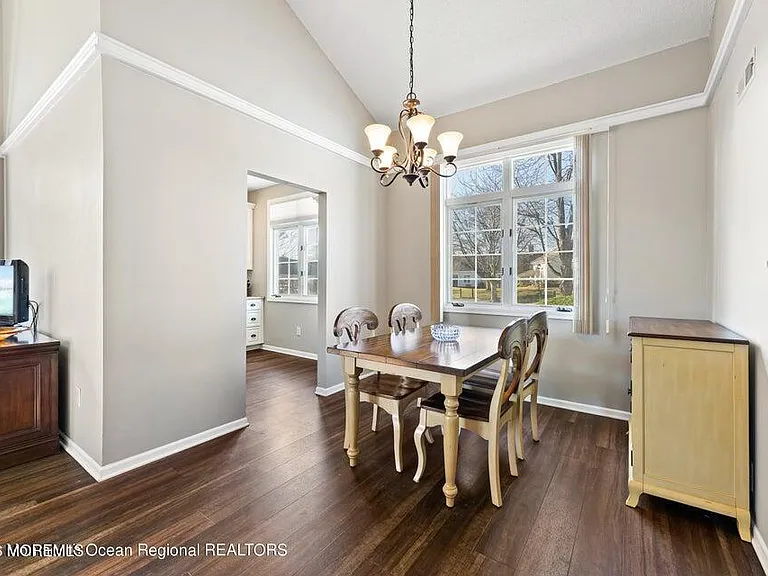 48 Rutland Ln — Photo 8