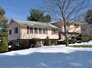 12 Mitris Blvd, Lincoln, RI 02865