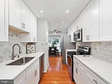 1 bed, 1742 sqft, $1,300 — Photo 4