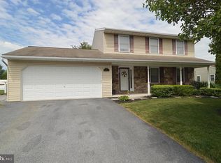 5 Central Dr #L-0209, Newmanstown, PA 17073