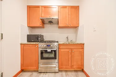 Rented by Nolita Group