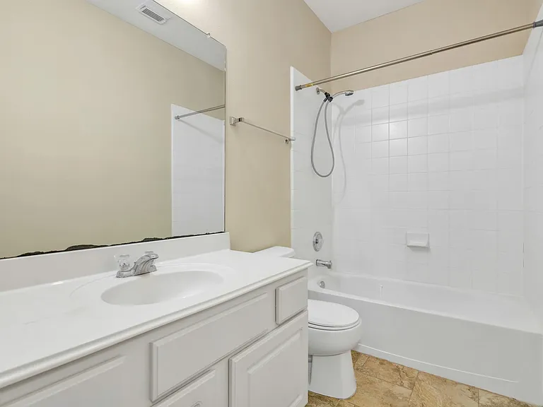2002 Monarch Hollow Ln — Photo 34