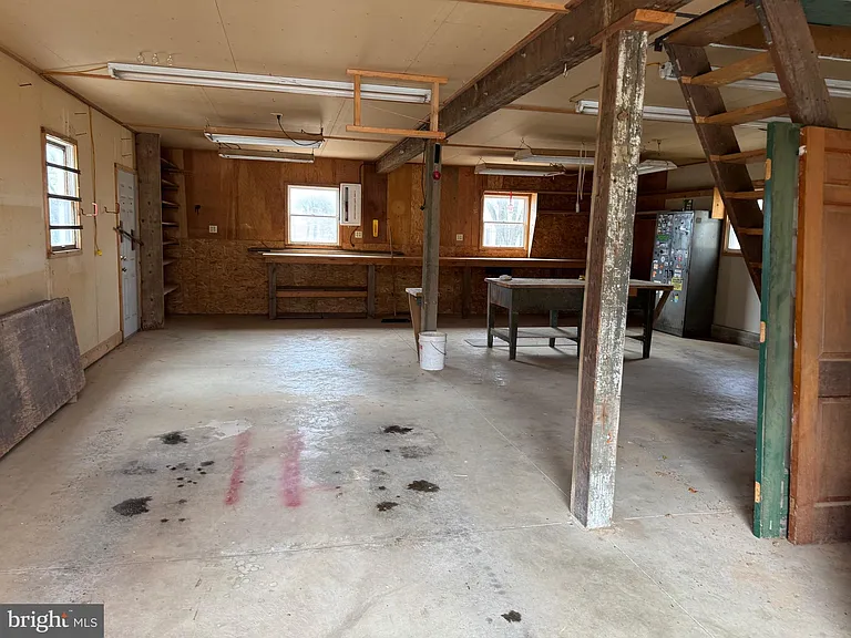 1009 Dry Wells Rd — Photo 17