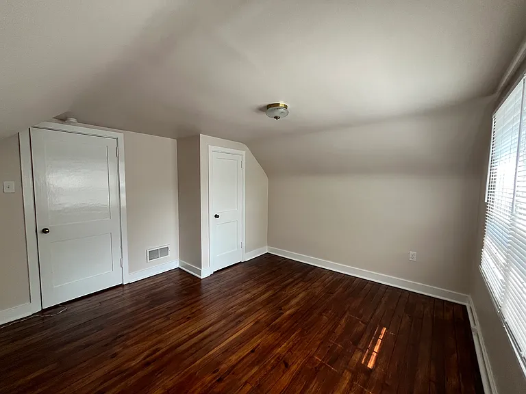 202 Maple Ln — Photo 21