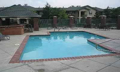 seasonal pool