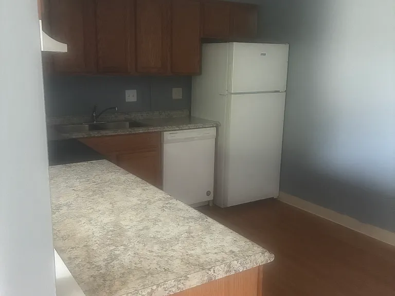 300-306 Polk St #304-8 — Photo 7