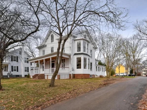 23 Amwell Rd, Millstone Boro, NJ 08844