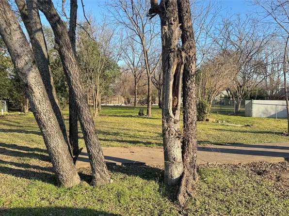 212 N Hastings St, Duncanville, TX 75116