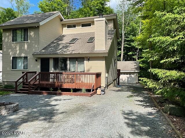 1st image of 230 Parkwood Dr