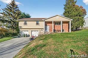 2nd image of 3 Roanoke Drive