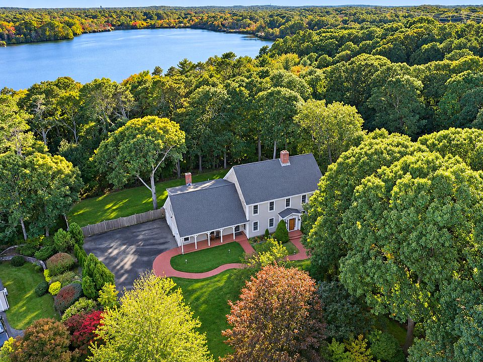 1st image of 79 Wianno Road