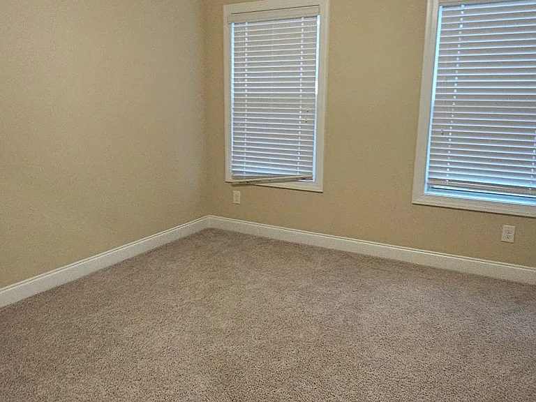 810 Rymark Ct #810 — Photo 22