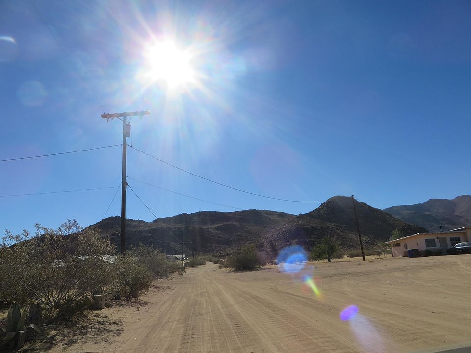 2nd image of 15476 W Desert Star Rd