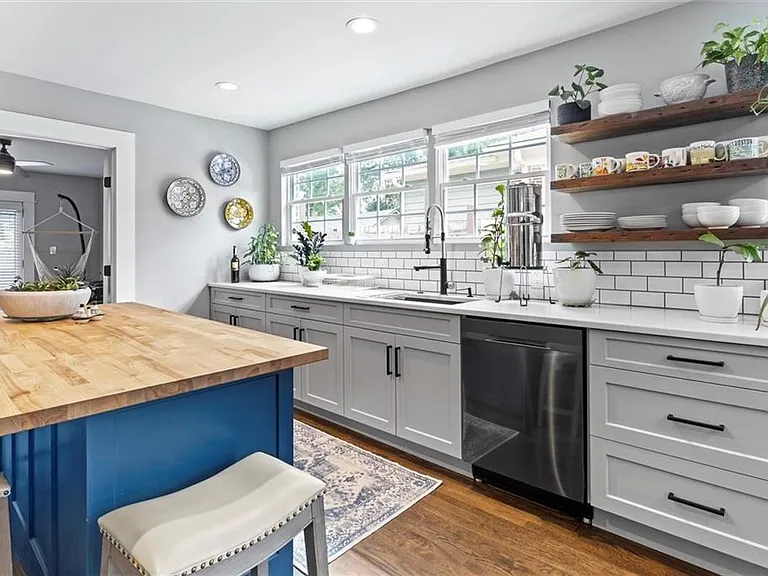 1183 Ewing Pl SW — Photo 9