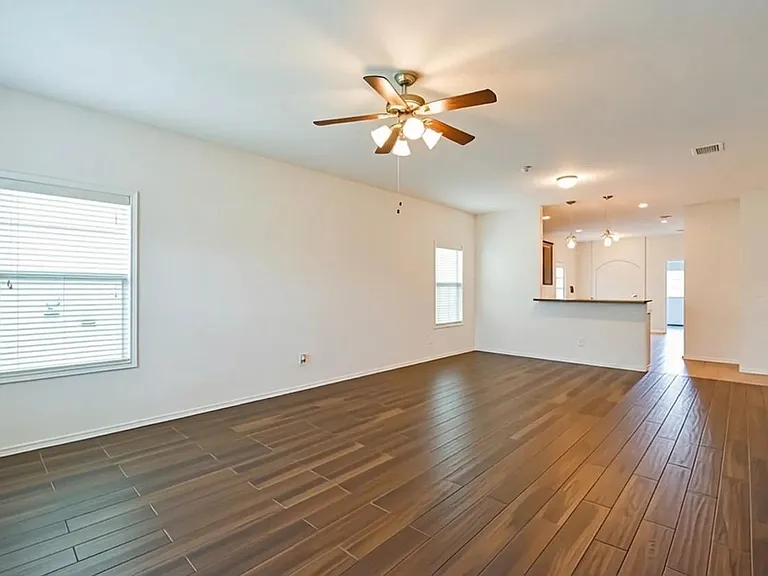 3615 Bridgebluff Ln — Photo 5