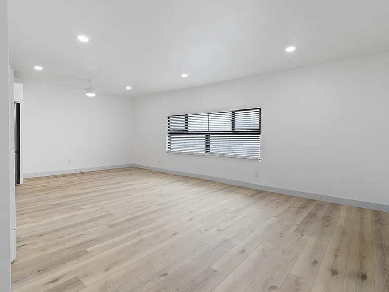 1714 Camino de la Costa — Photo 8