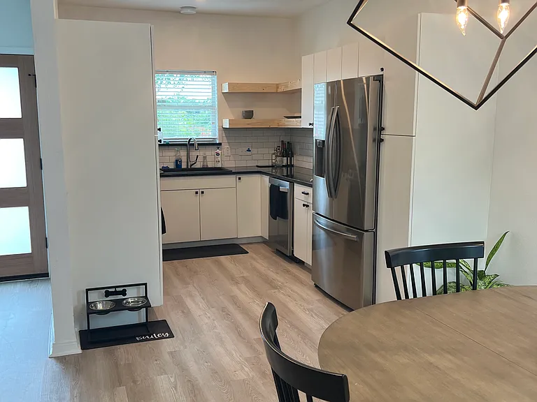 4807 Louis Ave — Photo 5