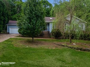 521 S Forest Ln, Belmont, NC 28012