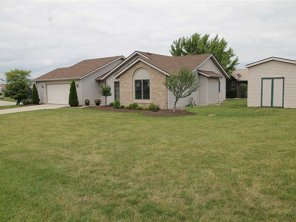 1st image of 130 Beechwood Pl