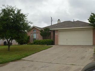 513 Lone Star St, Joshua, TX 76058