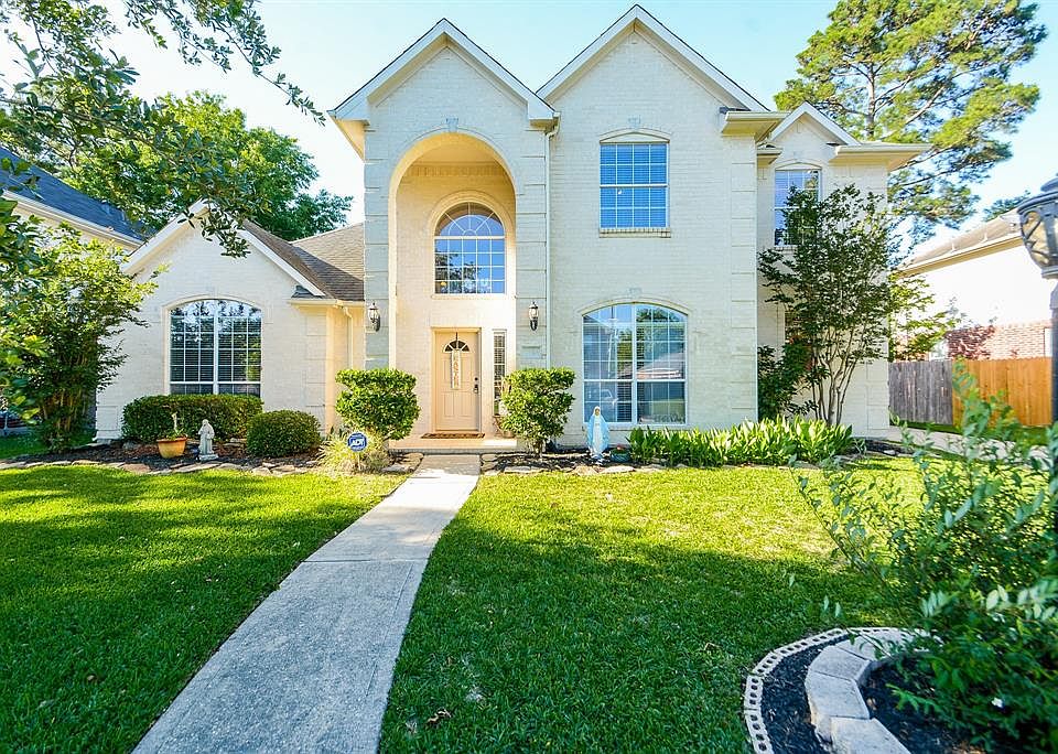 2nd image of 7510 Stonesfield Pl