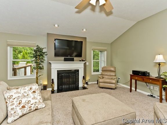 5th image of 1010 Harvest Ct