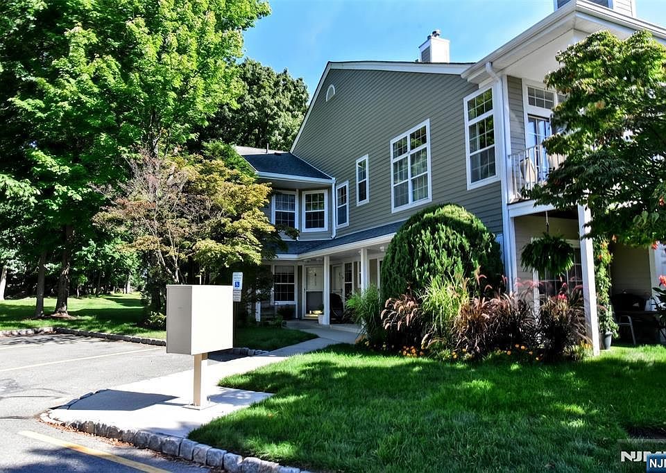 1st image of 1240 Garrison Court