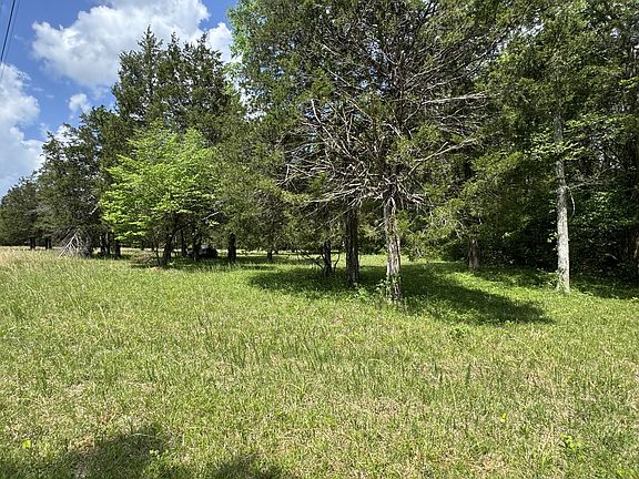 2nd image of 2099 Gentle Rd