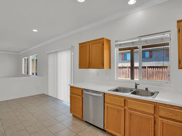 147 Playa Ct — Photo 8