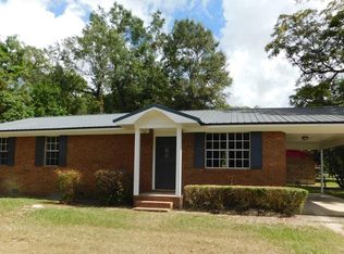 175 N Harney St, Camilla, GA 31730