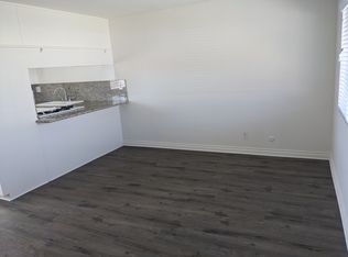 2265 241st St APT 17, Lomita, CA 90717