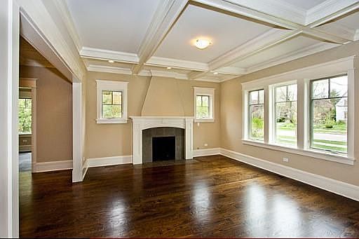 3rd image of 2323 Lawndale Ave