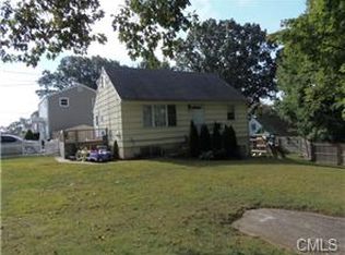 59 Benedict St, Norwalk, CT 06850