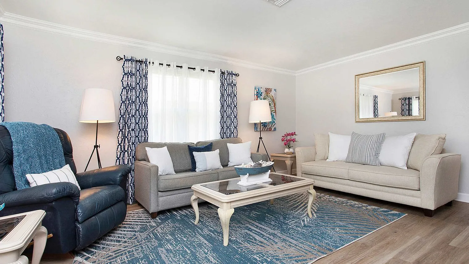 3 bed, 2.0 bath, 1593 sqft, $5,315 — Photo 2