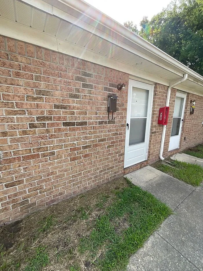 1 bed, 1.0 bath, 500 sqft, $1,100 — Photo 4
